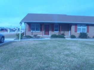 109 Fieldcrest Dr, Jacksonville, NC 28546