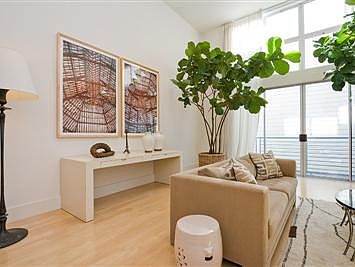 3rd image of 1099 23rd St APT 19