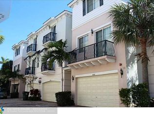 3830 NW 5th Ter, Boca Raton, FL 33431