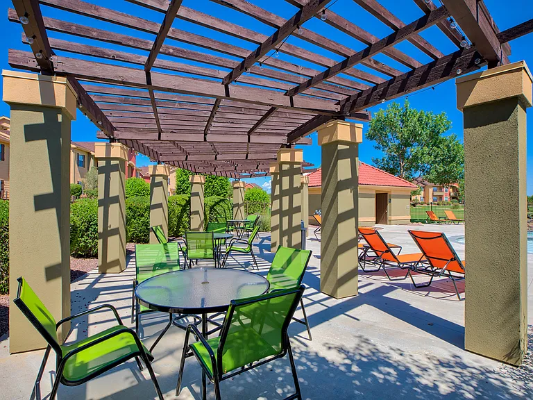 Villas at Park West — Photo 28