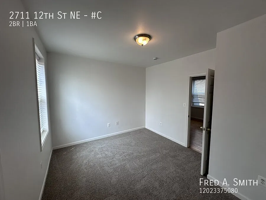2 Bedroom Top Floor Unit in Brookland — Photo 4