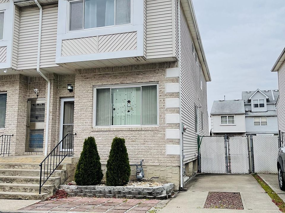 1st image of 51 Lott Ln