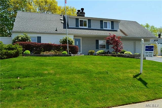 1st image of 3 Lehigh Ln