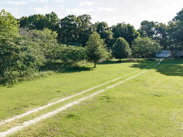 11124 Chumuckla Hwy, Jay, FL 32565