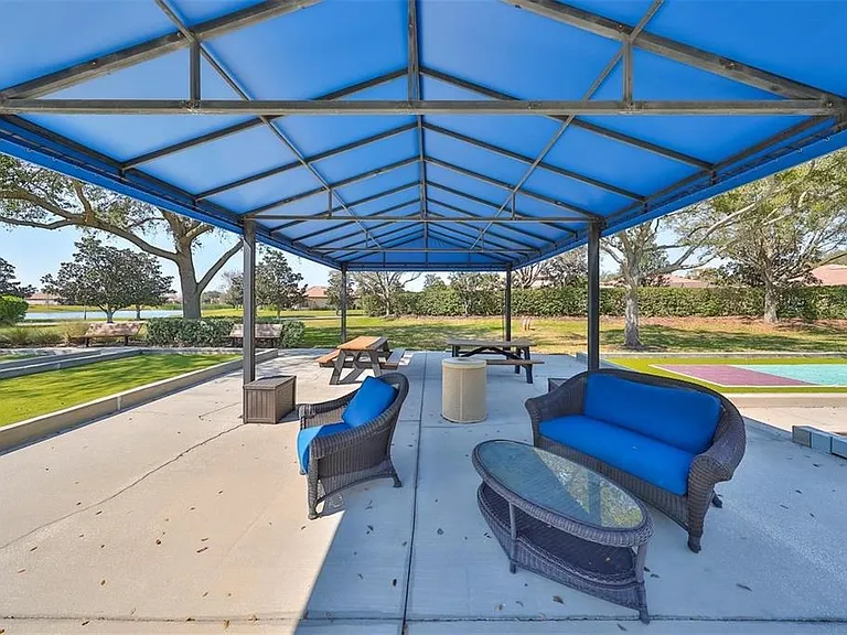 5409 Sunset Falls Dr — Photo 41
