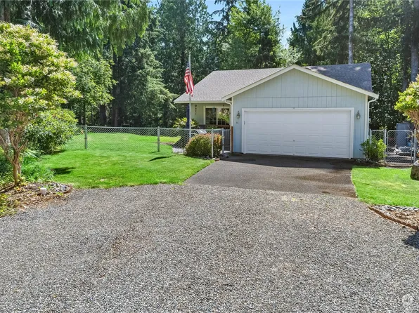 31 E Squaxin Place, Shelton, WA 98584