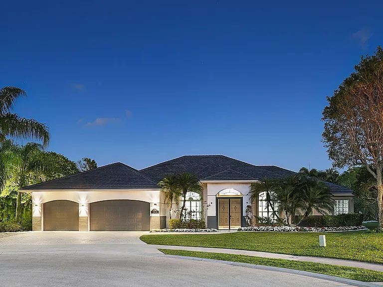15700 Carrera Ln — Photo 20