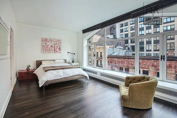 Rented by New York Residence | media 27