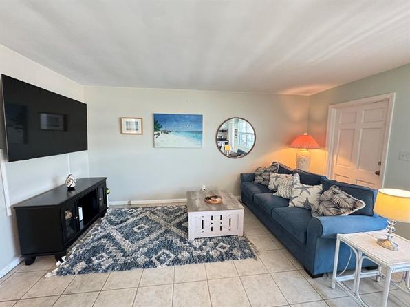 5505 N Ocean Blvd APT 2-101, Ocean Ridge, FL 33435