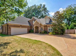 105 N Highland St, Memphis, TN 38111