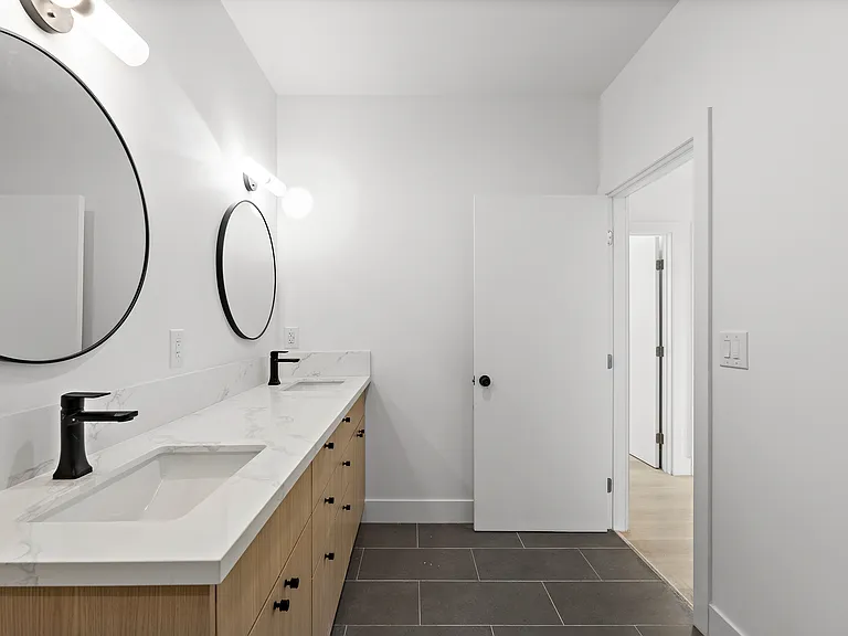 10746 Hortense St #1/2 — Photo 11