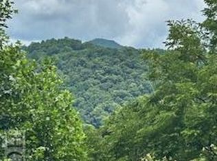 Tbd Highland Gap Rd, Scaly Mountain, NC 28775