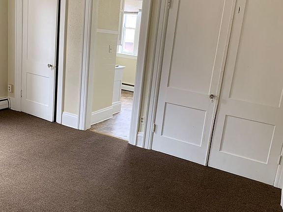 2nd image of 215 11th St #4A