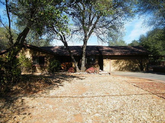 2nd image of 17582 China Gulch Dr