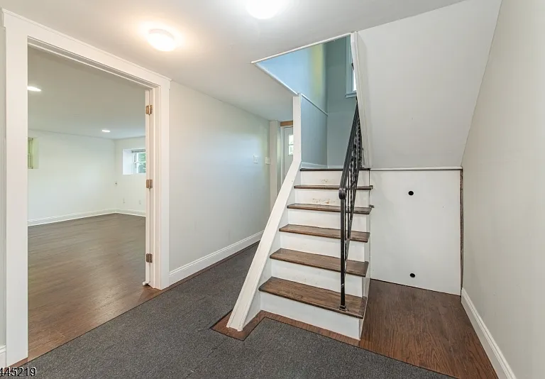 39 N Park Ter #39 — Photo 19