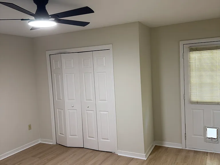 1416 Barnett Bend Cir — Photo 5