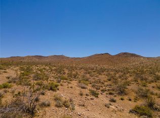 777 Princess Pat Mine Rd, Adelanto, CA 92301