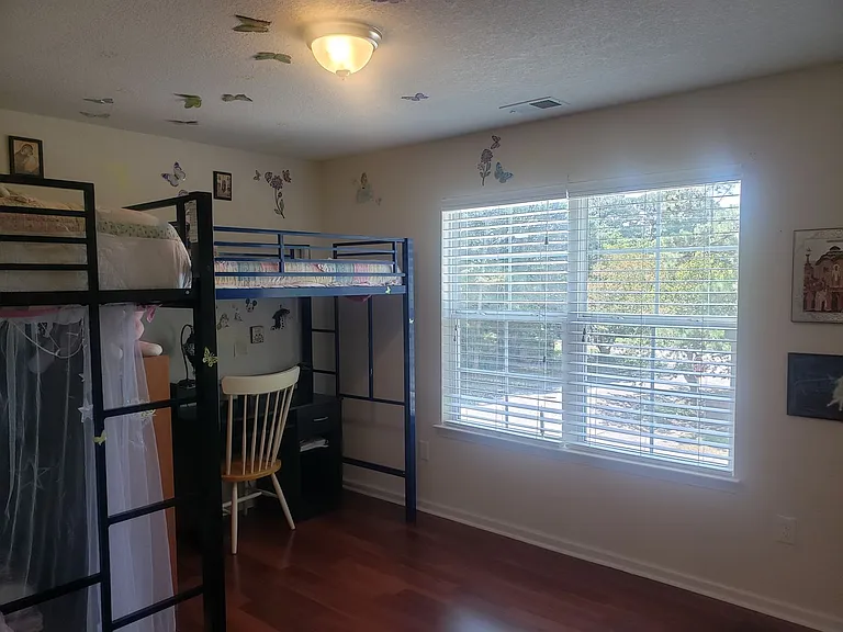 328 Cherry St — Photo 27