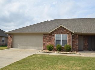 132 Sage St, Centerton, AR 72719