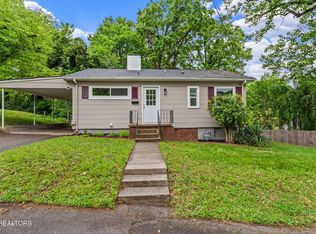 136 Georgia Ave, Oak Ridge, TN 37830