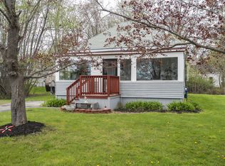21 Brewster St, Portland, ME 04103