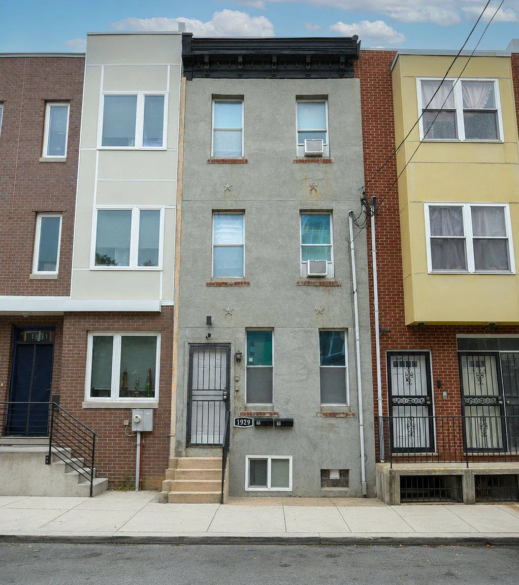 1929 N 9th St — Photo 1