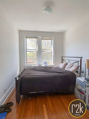 Rented by Realty 2000 Corp | media 32