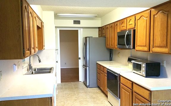5th image of 5227 La Barranca St
