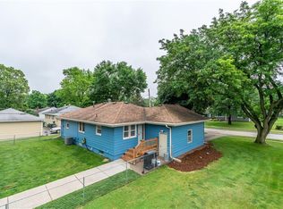 202 SE 3rd St, Ankeny, IA 50021