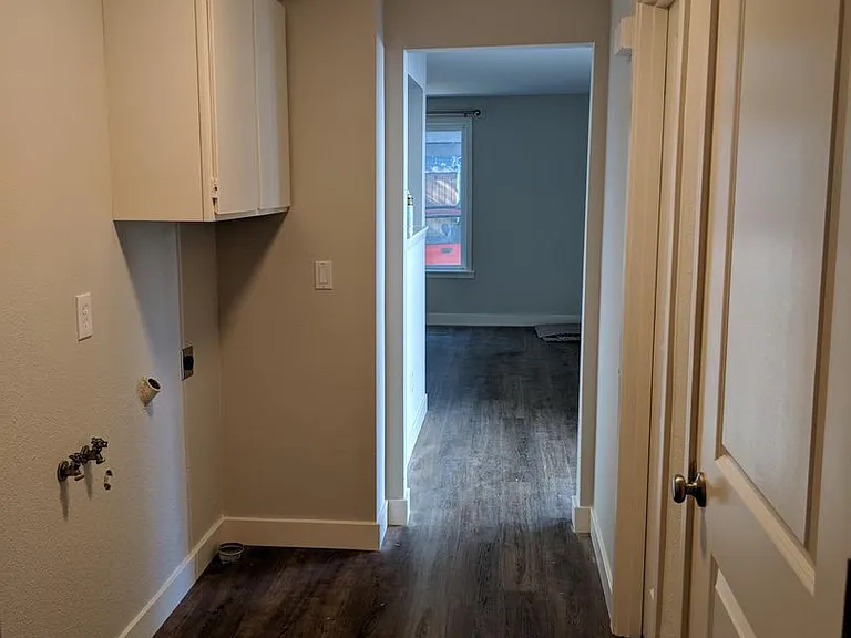 613 NW 9th Ave — Photo 6
