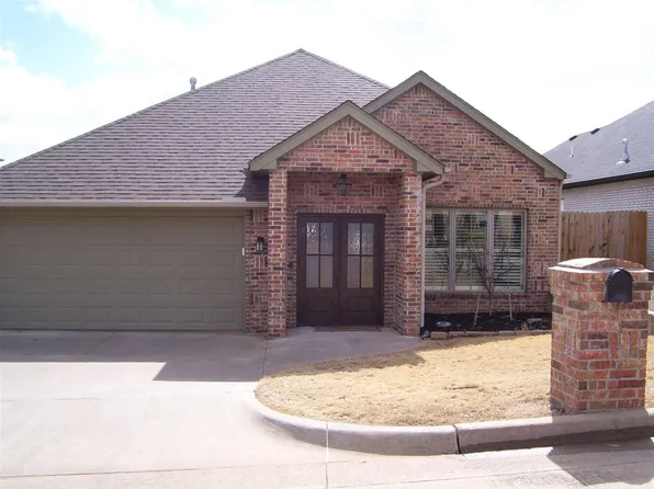 5807 W Villas Ct, Stillwater, OK 74074