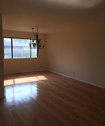 3rd image of 187 Braintree Dr