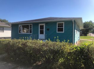 423 7th Ave SE, Jamestown, ND 58401