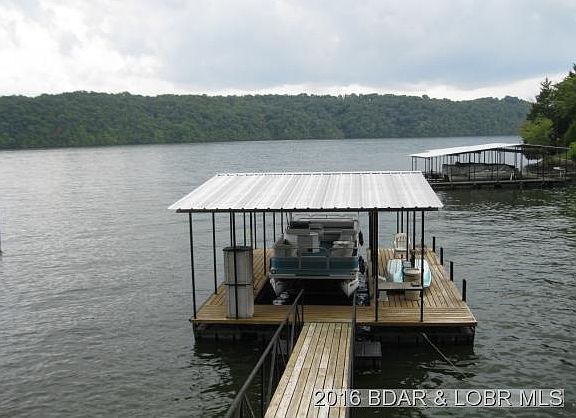 2nd image of 219 Shady Oaks Cir