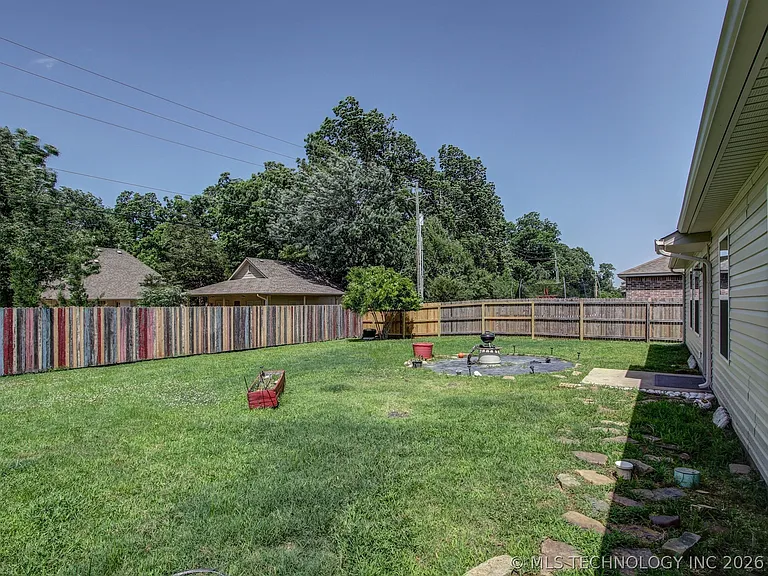 8605 E 126th Pl S — Photo 15