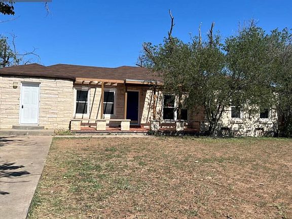 3rd image of 1215 Jacie Ln