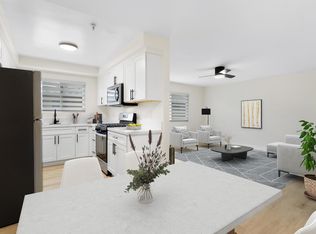 11716 Oxford Ave APT 2, Hawthorne, CA 90250