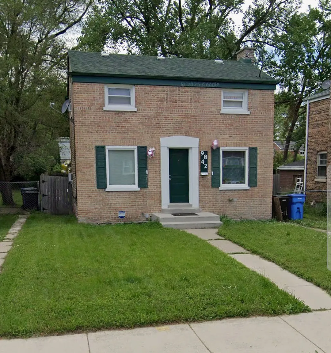 2 bed, 965 sqft, $2,300 — Photo 1