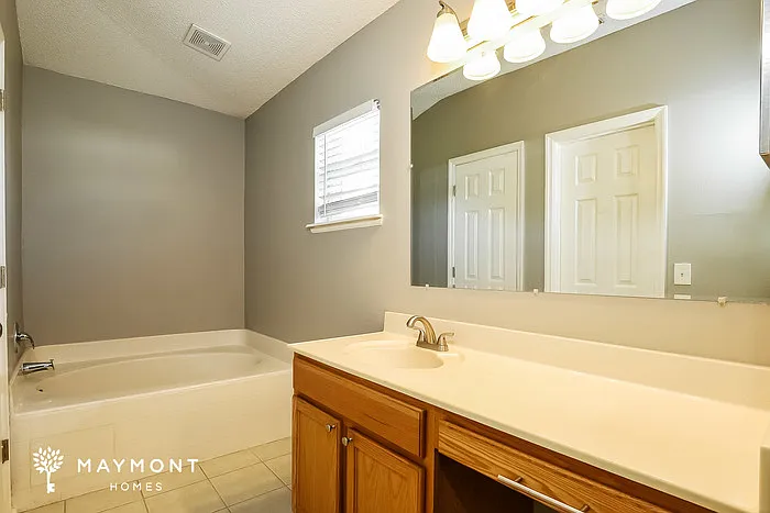 14145 Econ Woods Ln — Photo 8