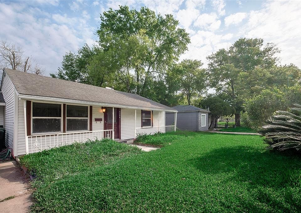 1st image of 6506 Westview Dr