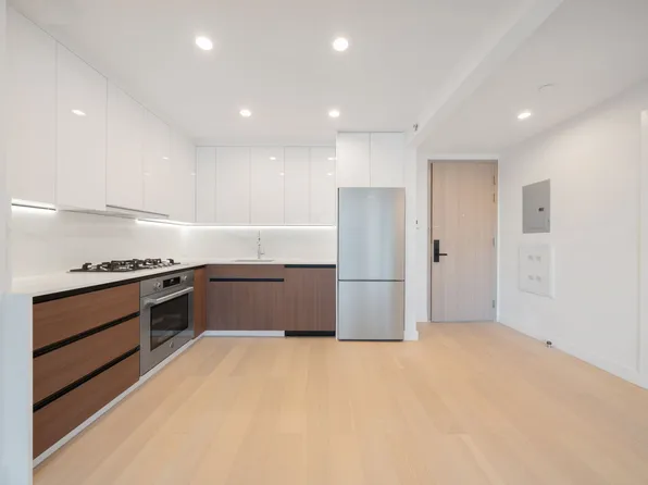 144-49 Northern Boulevard image 1 of 16