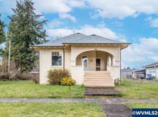 241 E Ash St, Lebanon, OR 97355