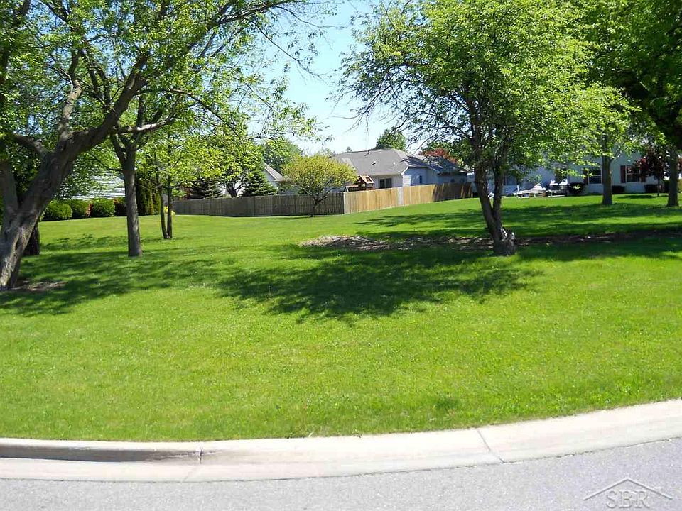 2nd image of 390 W Braeburn Dr