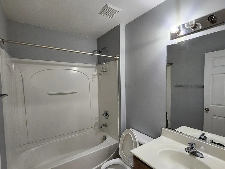 8620 Neuse Club Ln — Photo 9