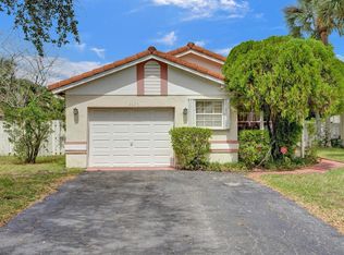 13525 NW 5th Court, Plantation, FL 33325