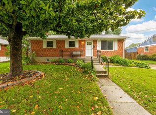 909 Snure Rd, Silver Spring, MD 20901