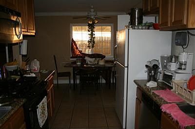 3rd image of 210 Mulberry Ln