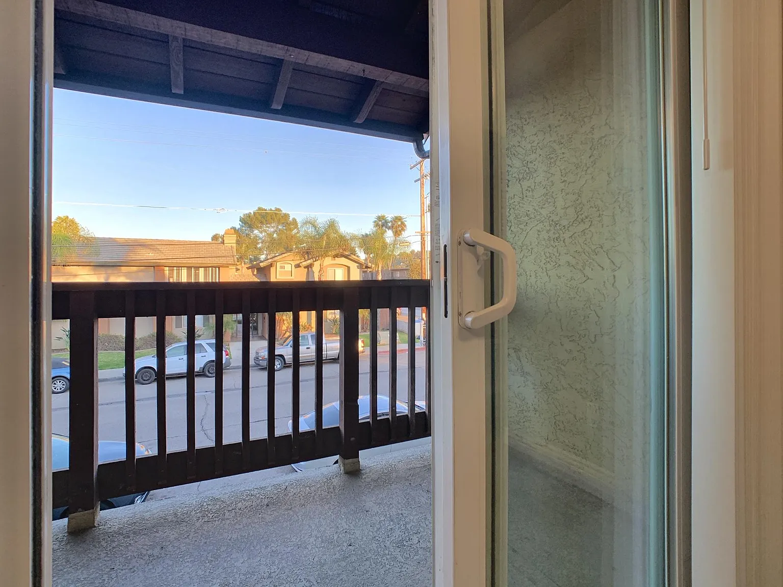 3 bed, 1298 sqft, $3,200 — Photo 4