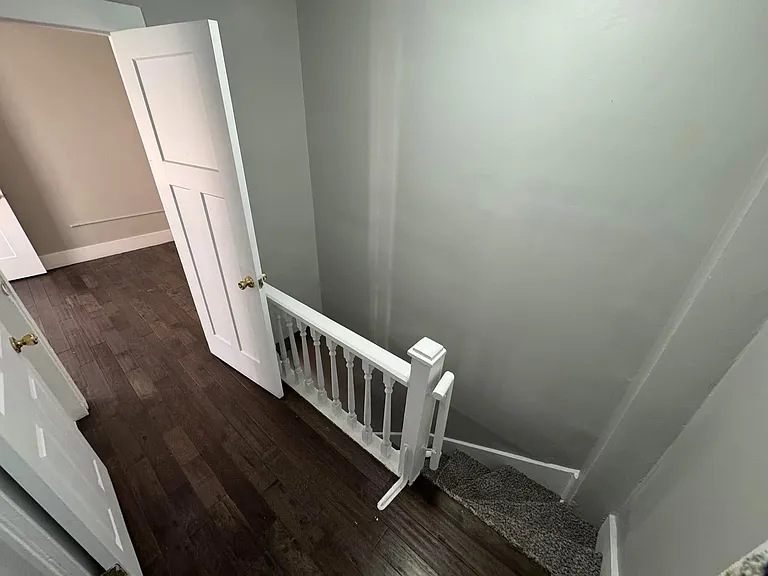 528 Forest Ave #532 — Photo 8