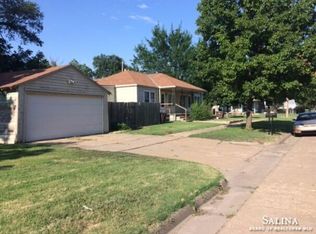 1123 Stapler Ave, Salina, KS 67401